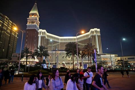 Macau shuts all its casinos to curb COVID, gaming shares plunge.